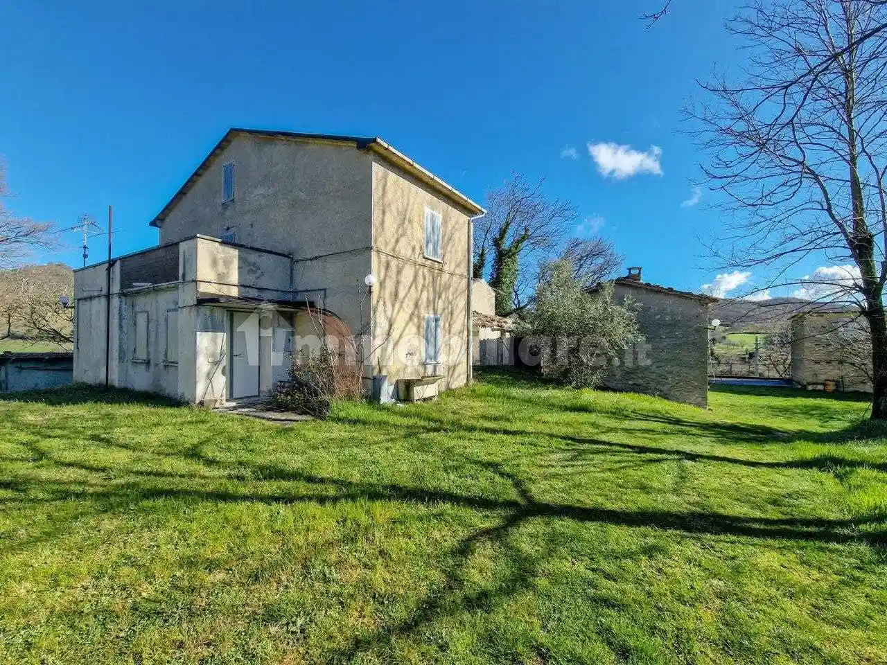 Rustico - Casale in vendita a Acqualagna