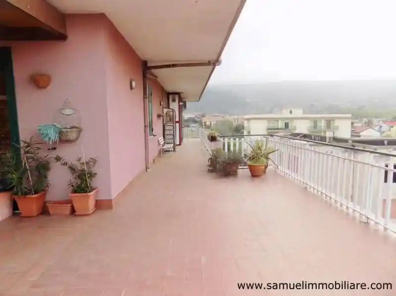 Appartamento in vendita a Giarre