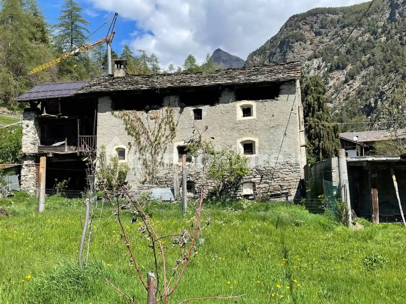 Rustico - Casale in vendita a Brusson