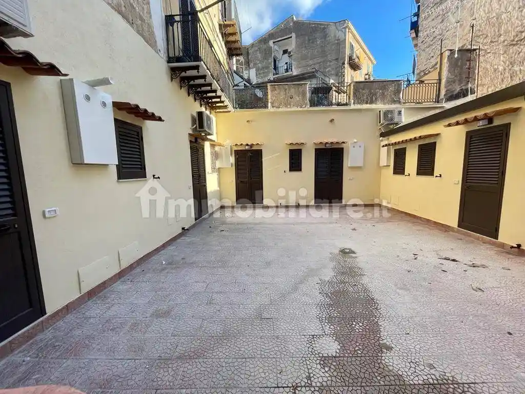 Appartamento in vendita a Palermo