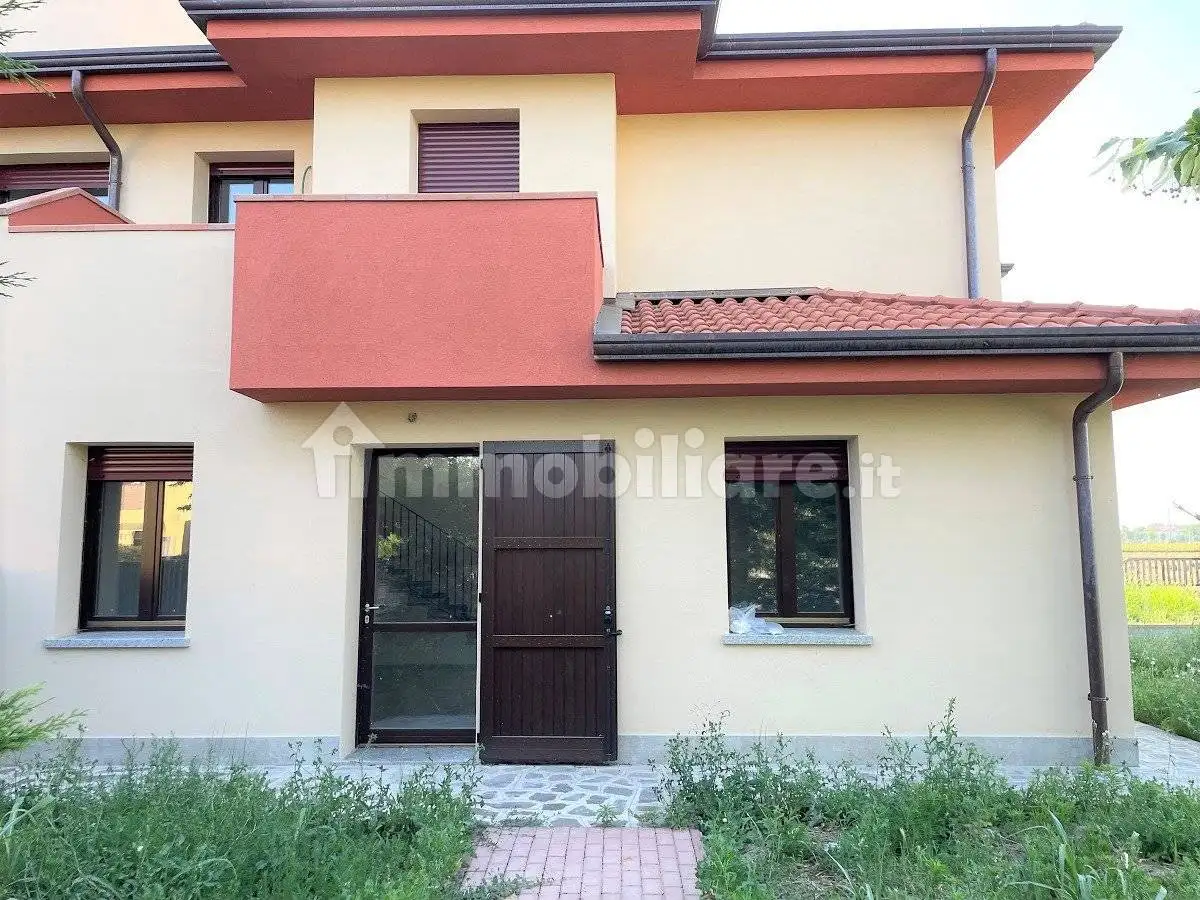 Villa in vendita a San Pietro in Casale