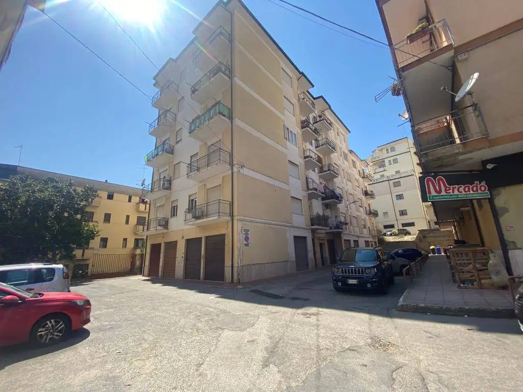 Appartamento in vendita a Lamezia Terme