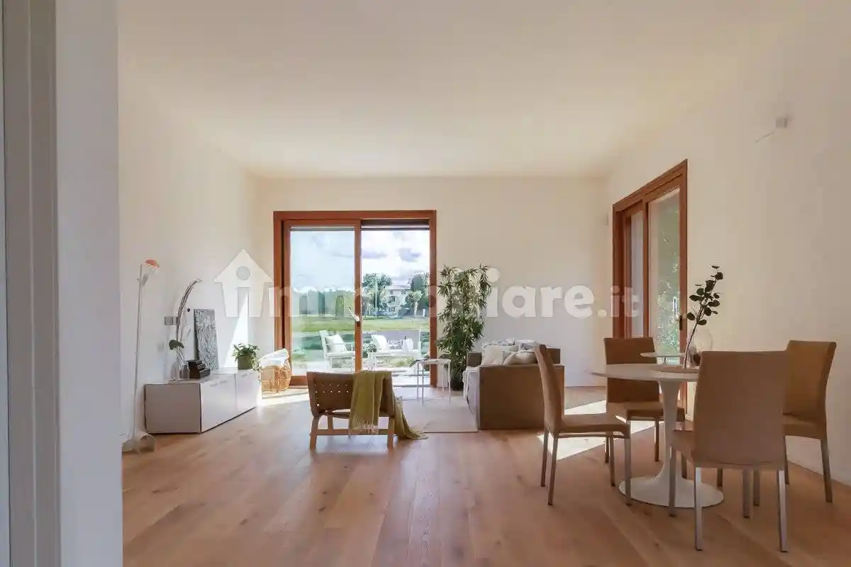 Villa in vendita a Reggio Emilia