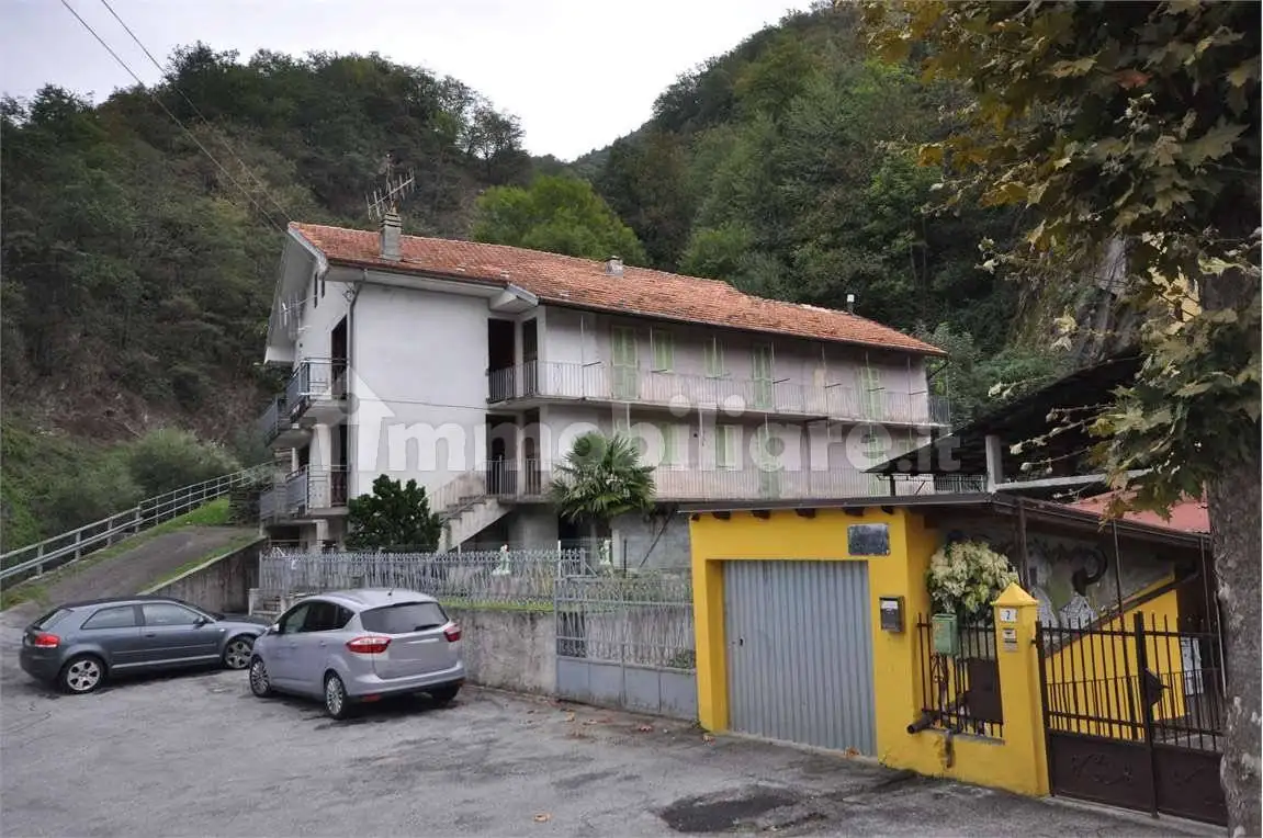 Casa indipendente in vendita a Beura-Cardezza
