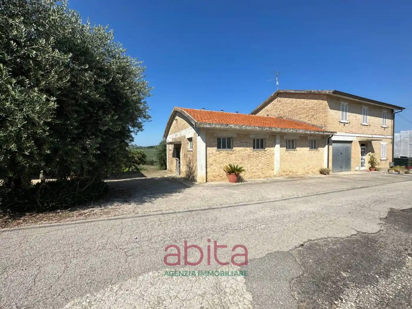 Casa indipendente in vendita a Castel di Lama