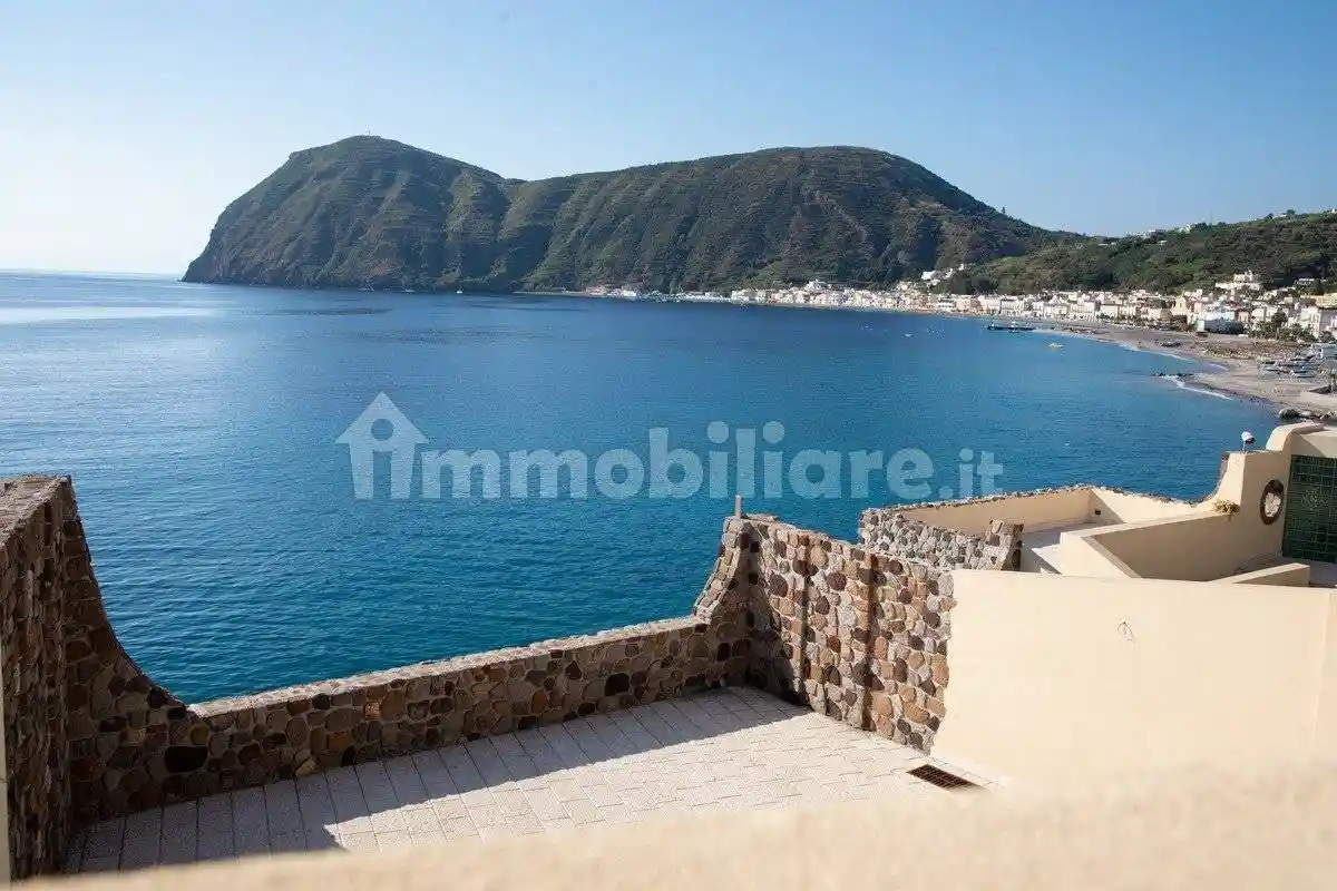 Villa in vendita a Lipari