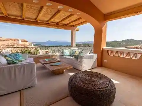 Villa in vendita a Arzachena