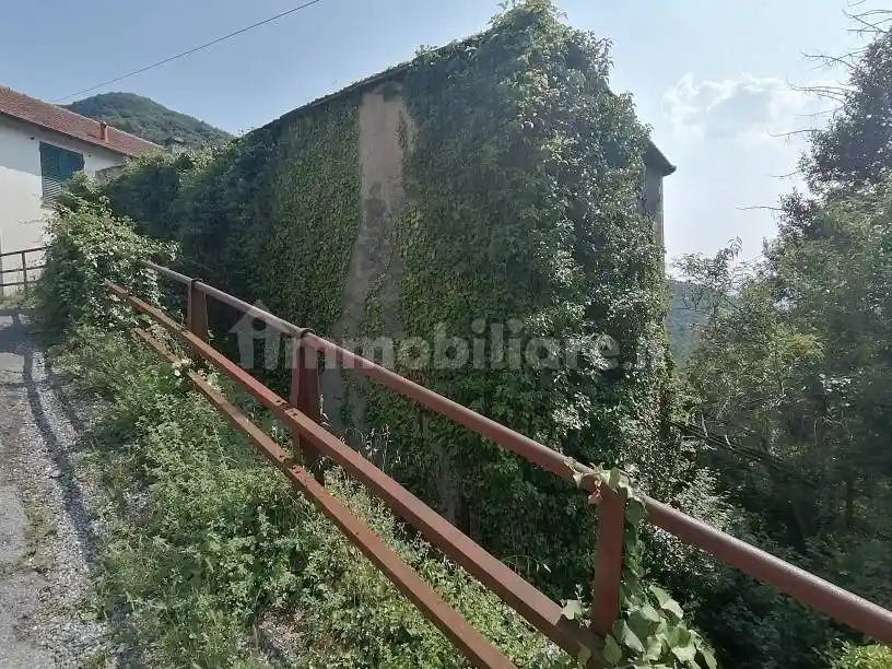 Rustico - Casale in vendita a Serra Riccò