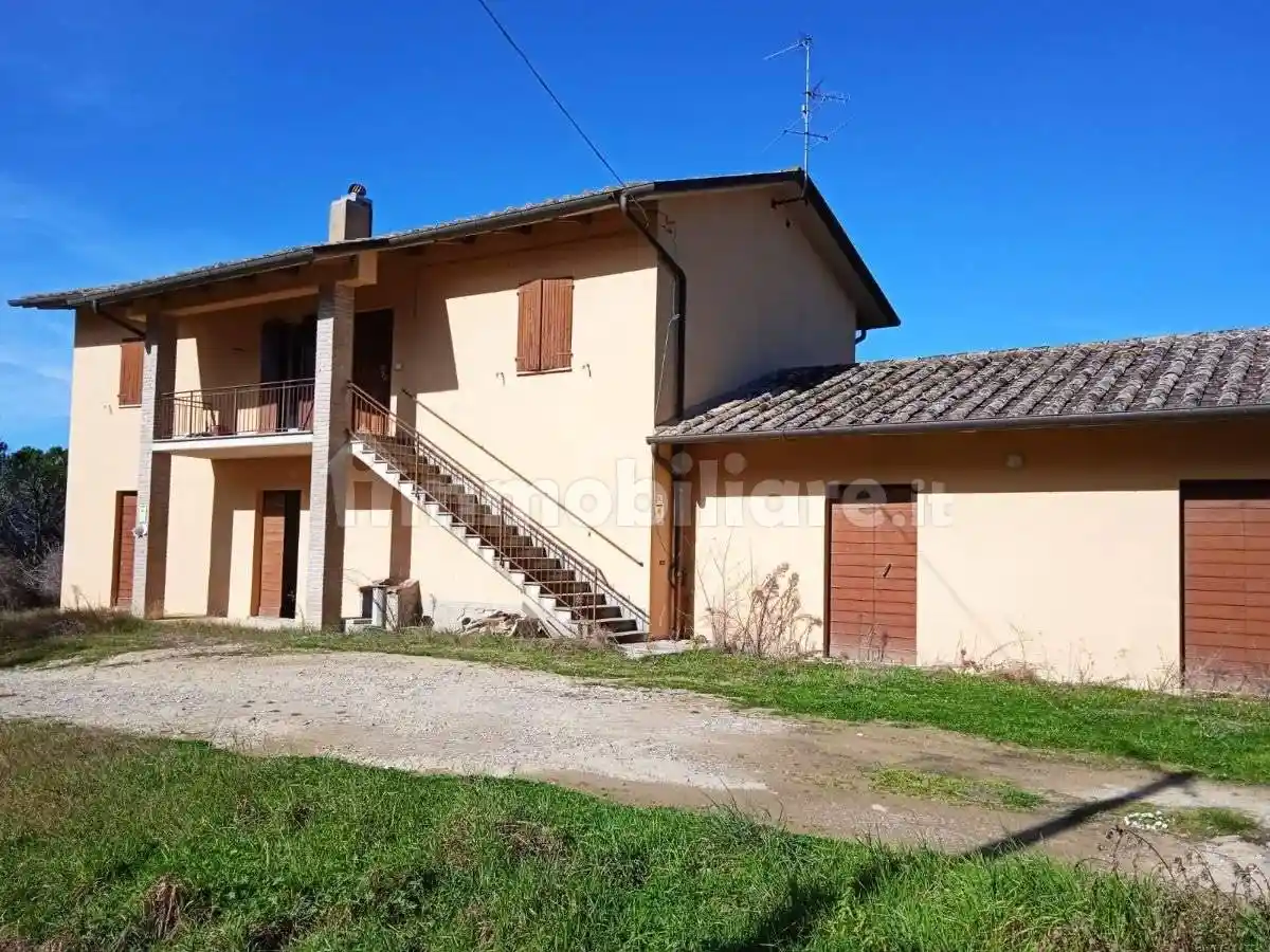 Rustico - Casale in vendita a Città di Castello