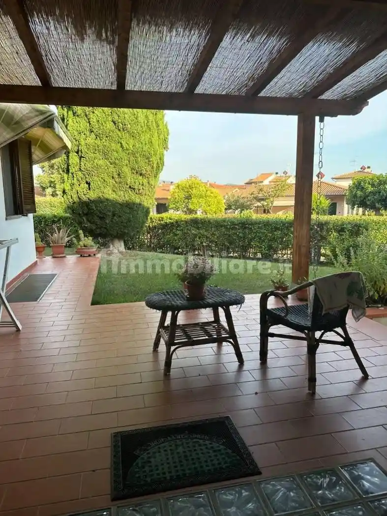 Villa in vendita a Follonica