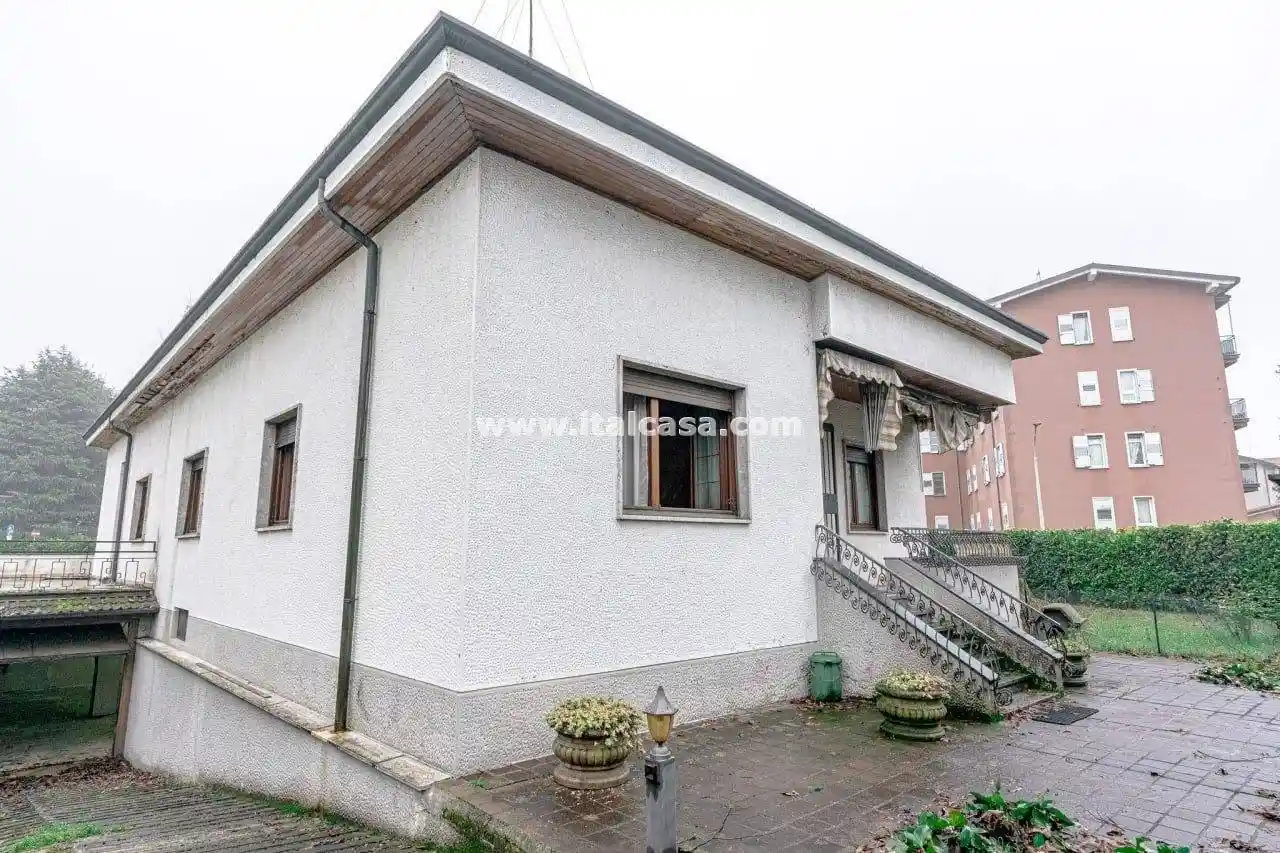Villa in vendita a Treviglio