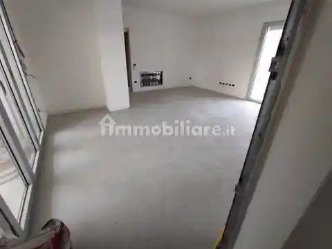 Quadrilocale via dei Ludi 74, Centro, Alba Adriatica - foto 4