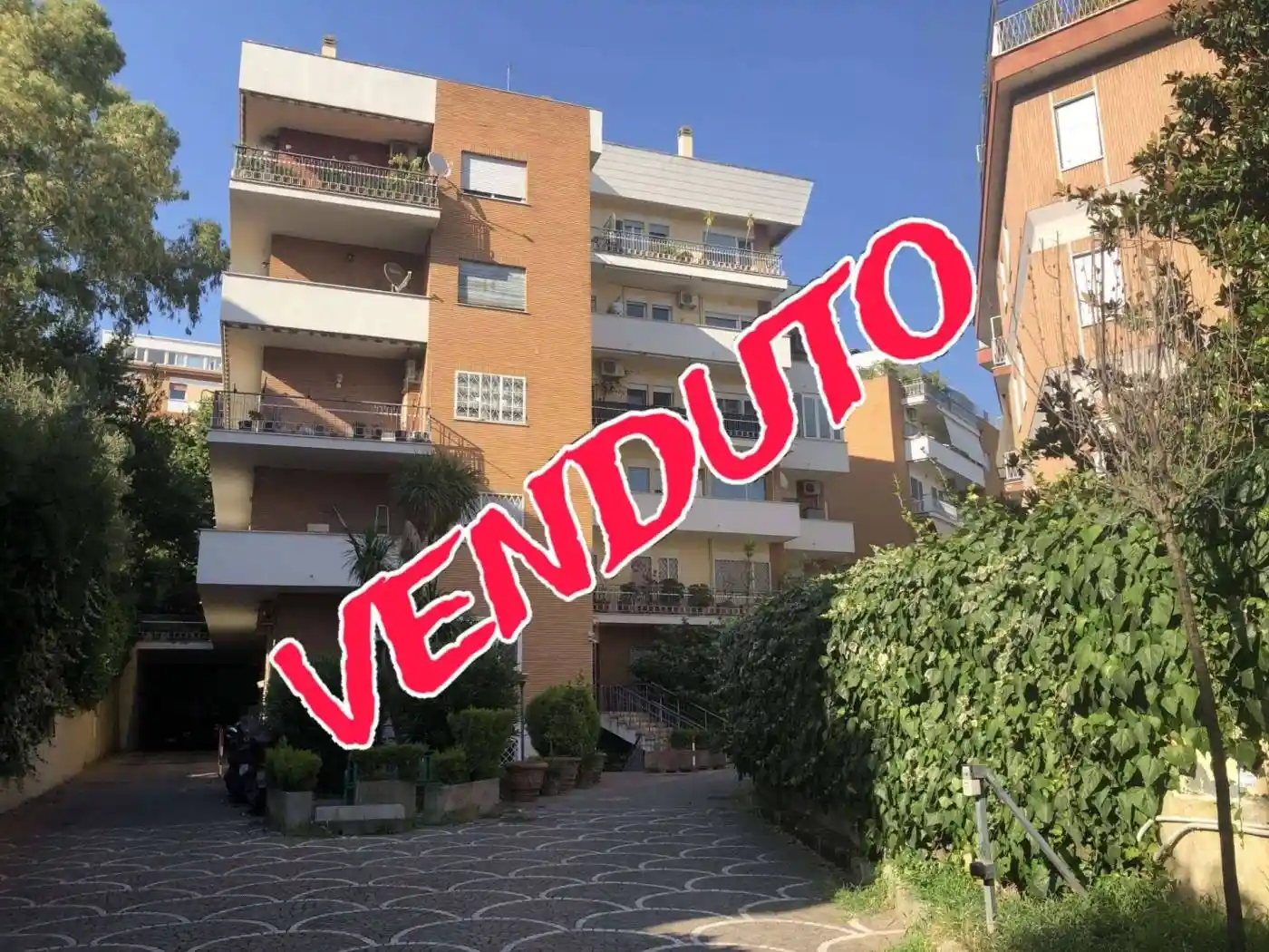 Appartamento in vendita a Roma