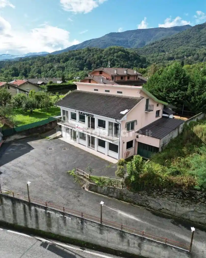 Villa in vendita a Bagnolo Piemonte