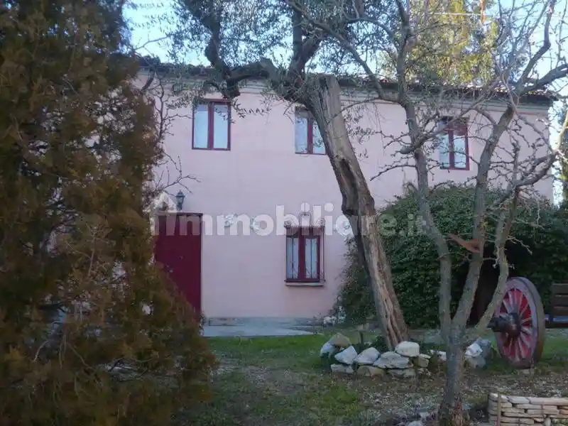 Rustico - Casale in vendita a Cartoceto