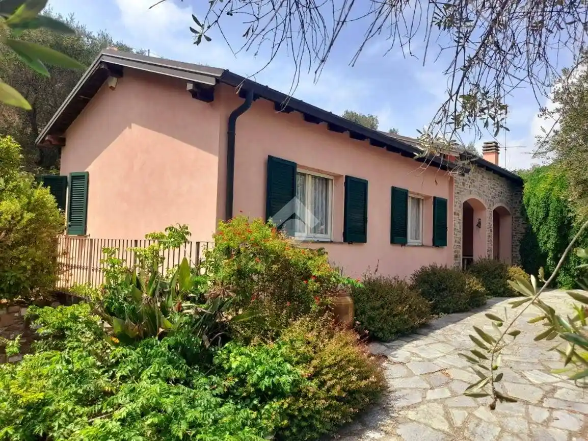 Villa in vendita a Diano Marina