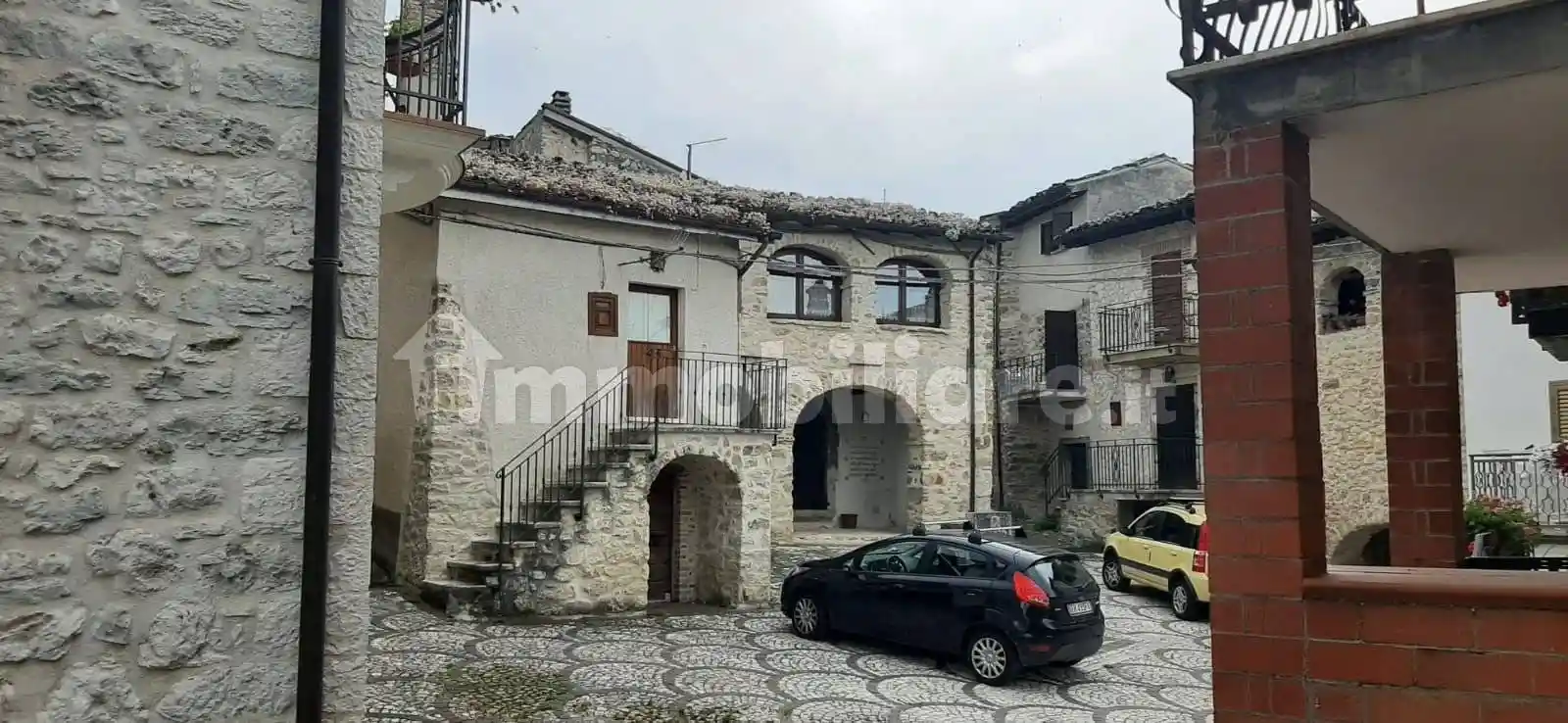 Bilocale frazione San Pietro 11, San Pietro, Isola del Gran Sasso d'Italia - foto 3