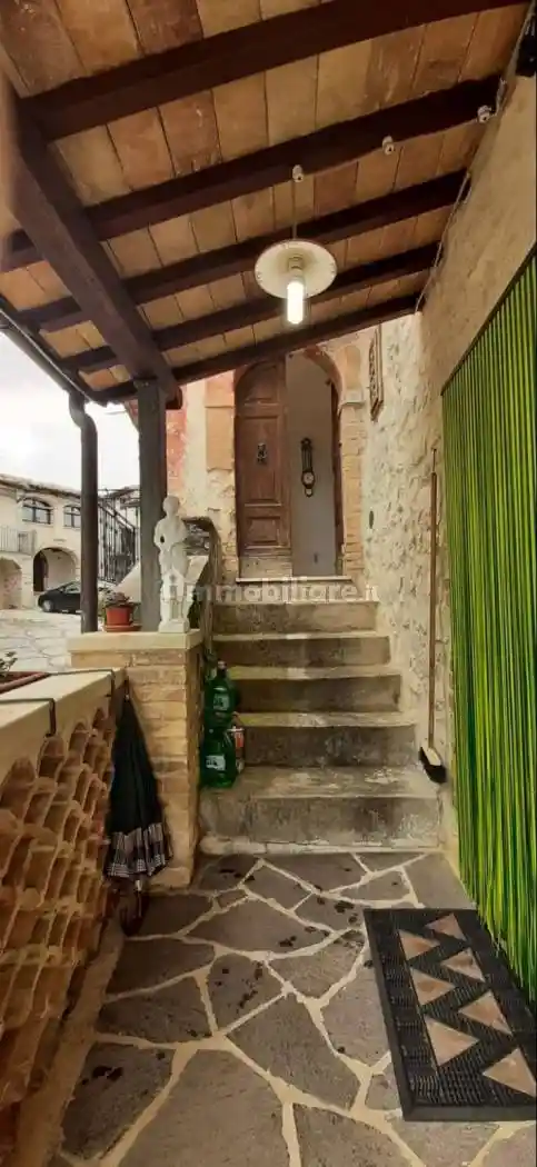 Bilocale frazione San Pietro 11, San Pietro, Isola del Gran Sasso d'Italia - foto 5