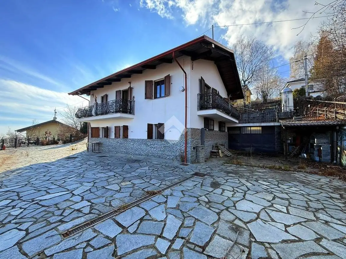 Villa in vendita a Colleretto Castelnuovo