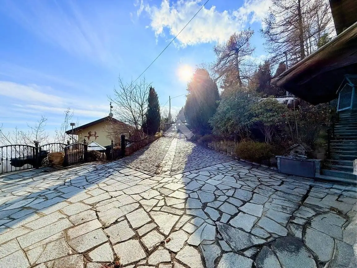 Villa unifamiliare via Quinzeina 42, Colleretto Castelnuovo - foto 2