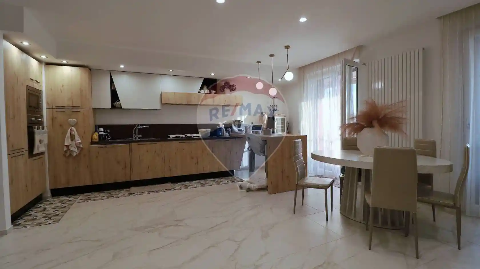 Appartamento ottimo stato, quinto piano, Centro, Matera - foto 2