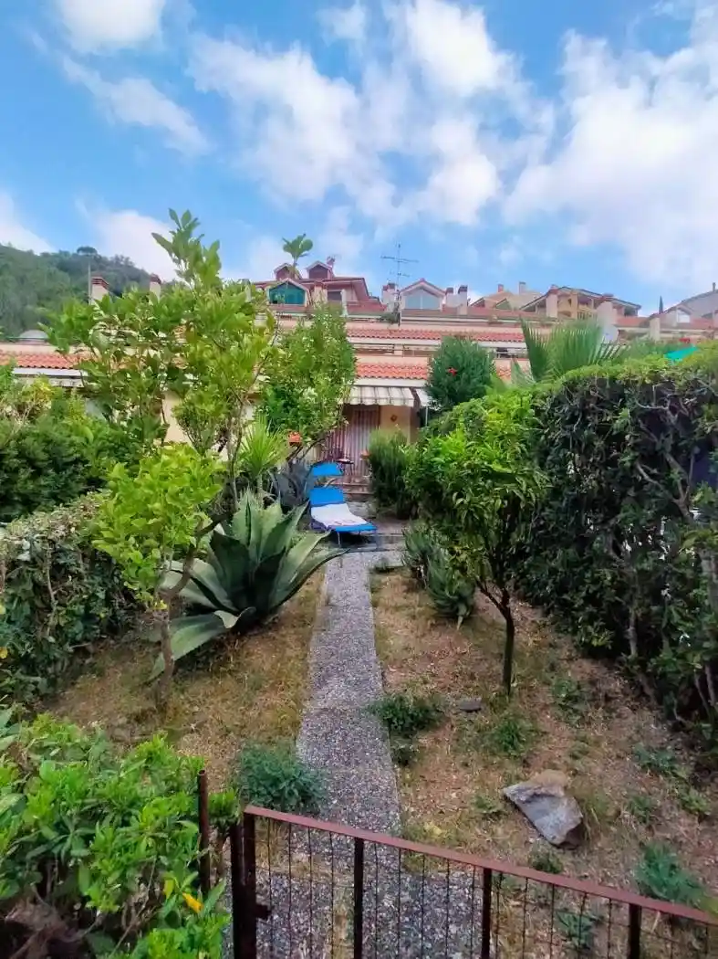 Appartamento in vendita a Vallebona