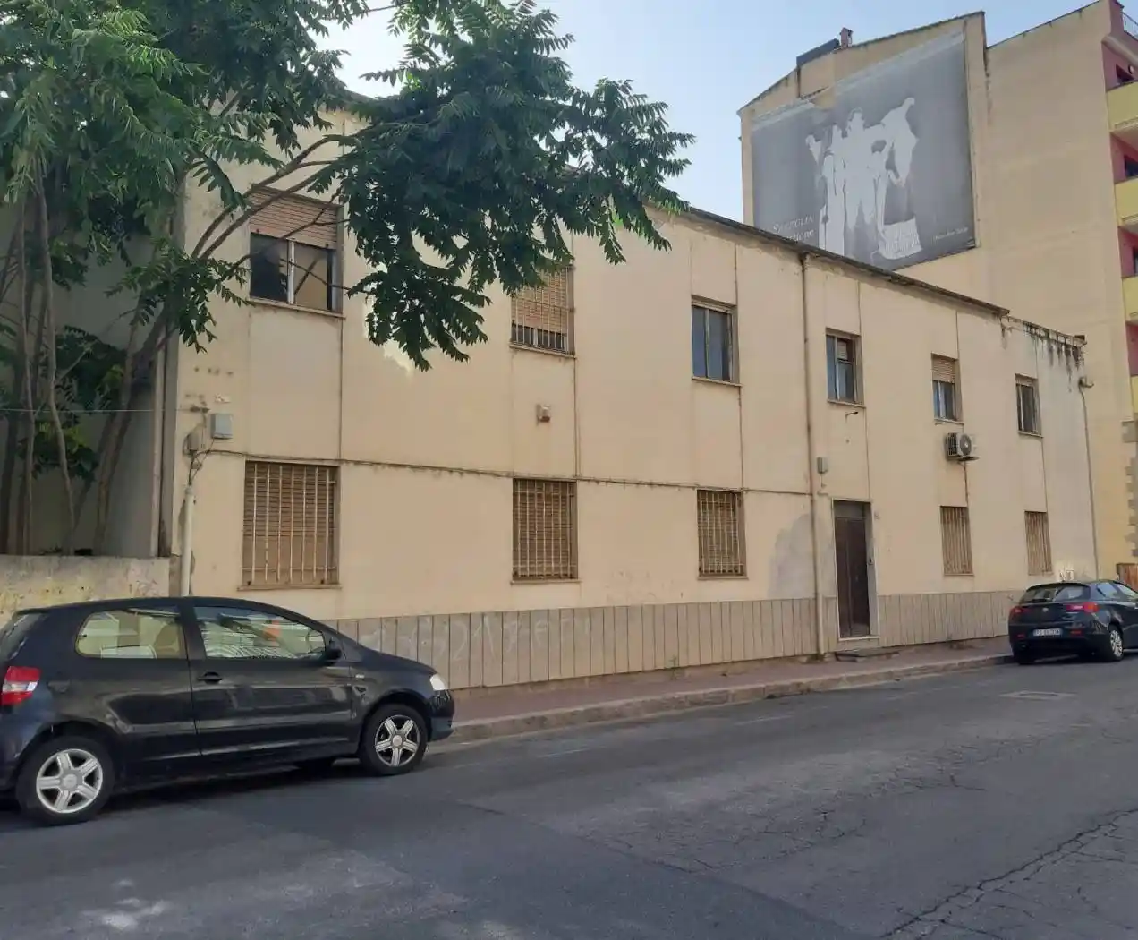 Palazzo - Edificio in vendita a Oristano