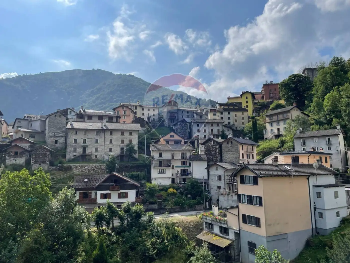 Casa indipendente in vendita a Gurro