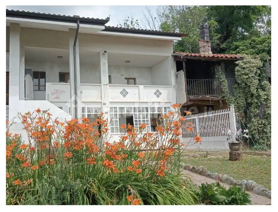 Casa indipendente in vendita a Castellamonte