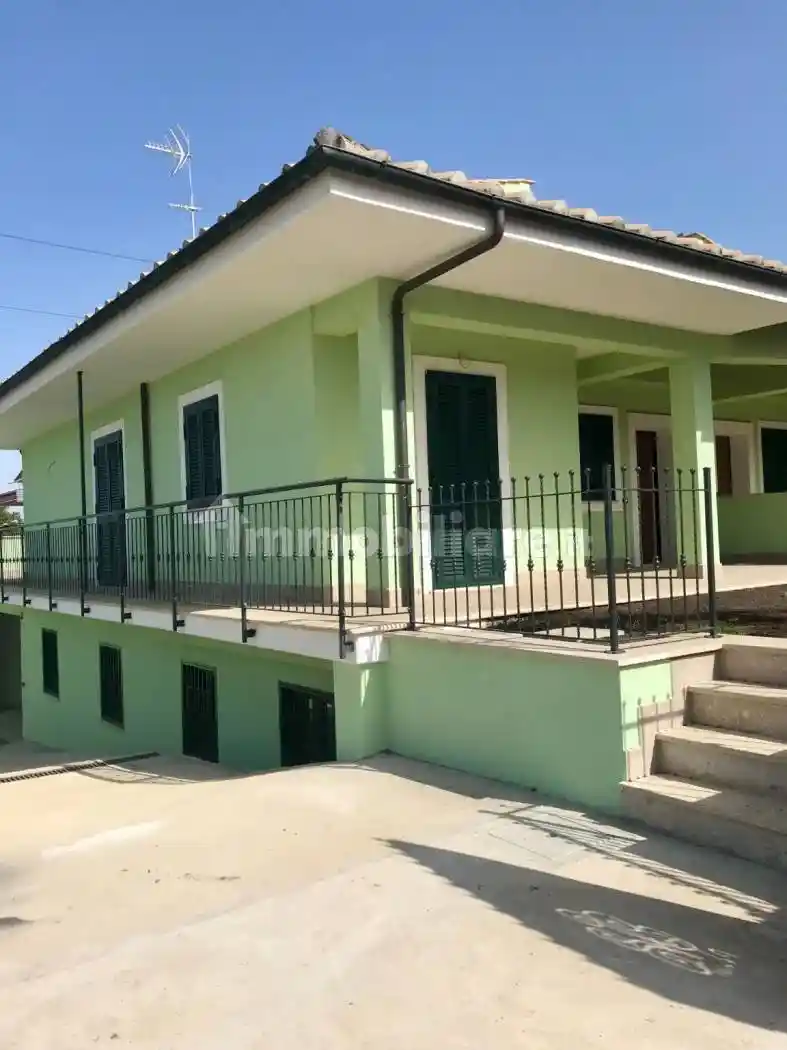 Villa bifamiliare Strada Provinciale Palombarese, Parco Azzurro, Guidonia Montecelio - foto 4