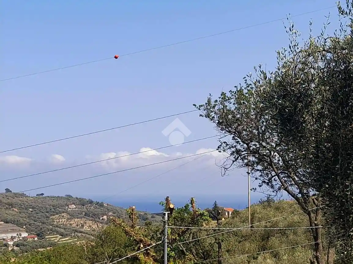 Villa in vendita a Diano Castello