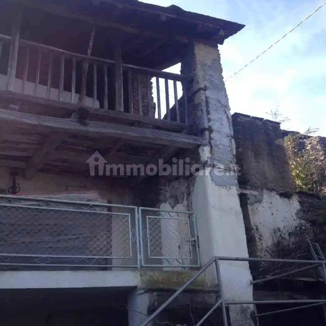 Rustico - Casale in vendita a Giaveno