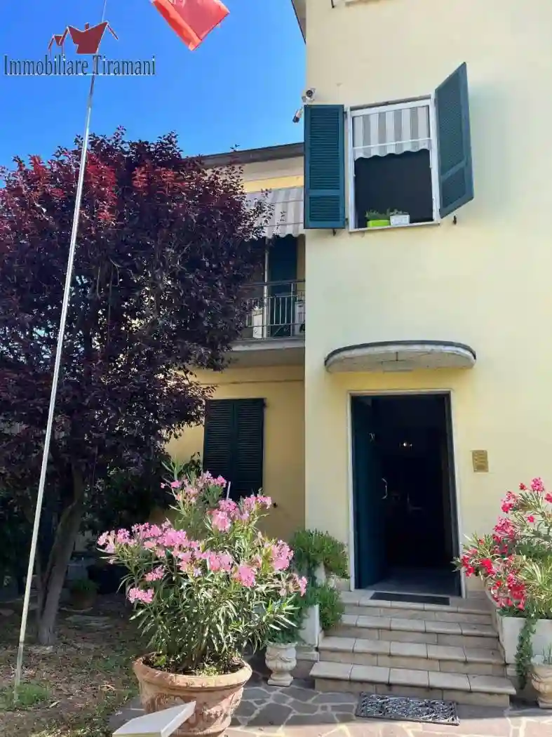 Palazzo - Edificio - foto 2