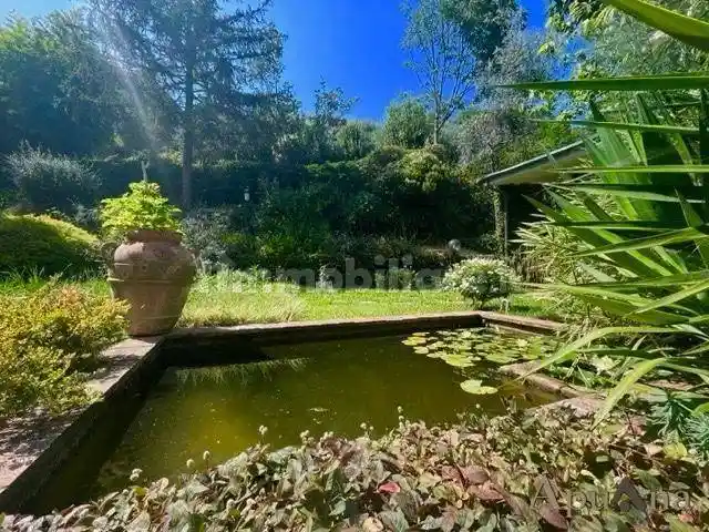 Villetta a schiera in vendita a Massa