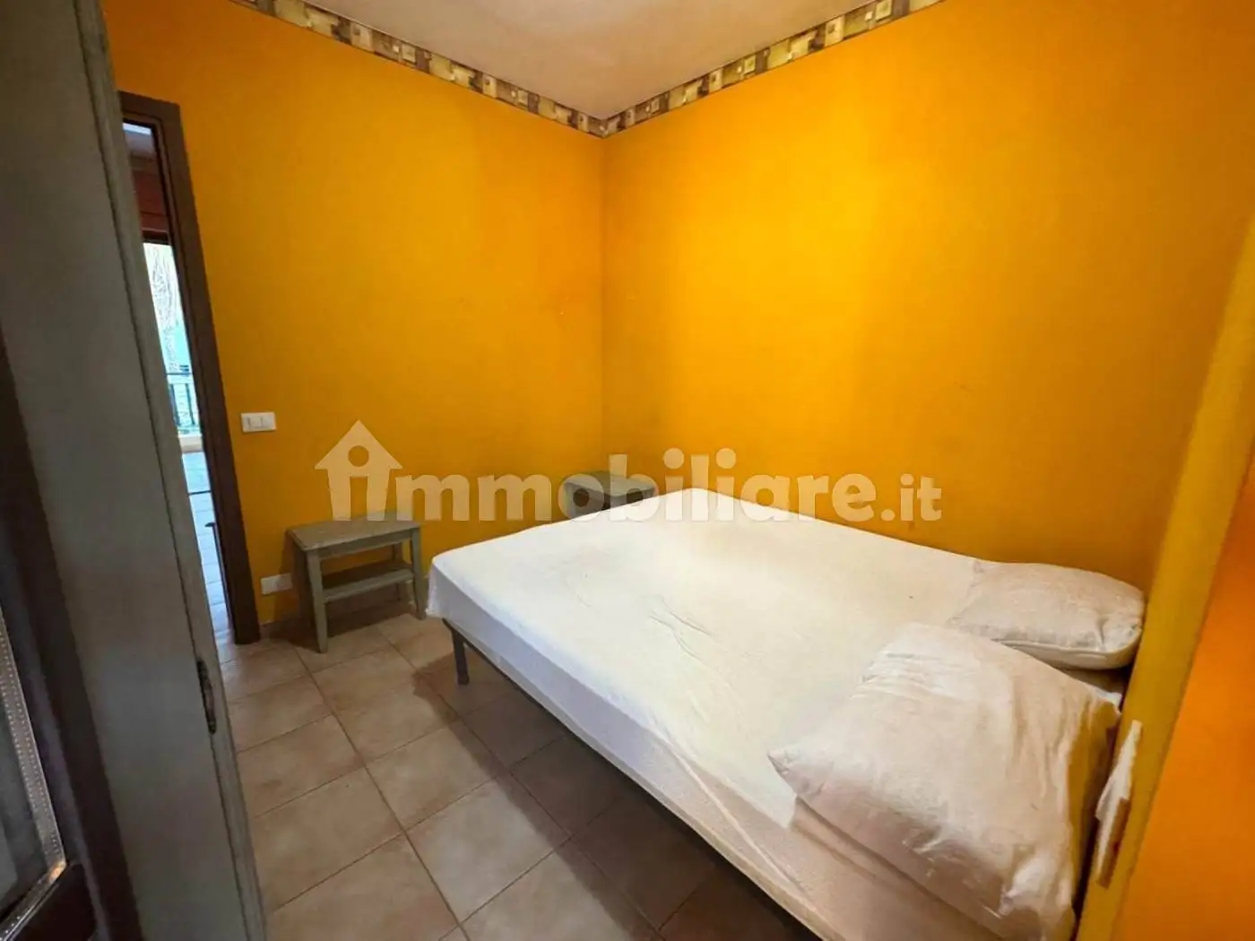 Trilocale ottimo stato, piano terra, Villaggio Le Roccelle, Borgia - foto 4