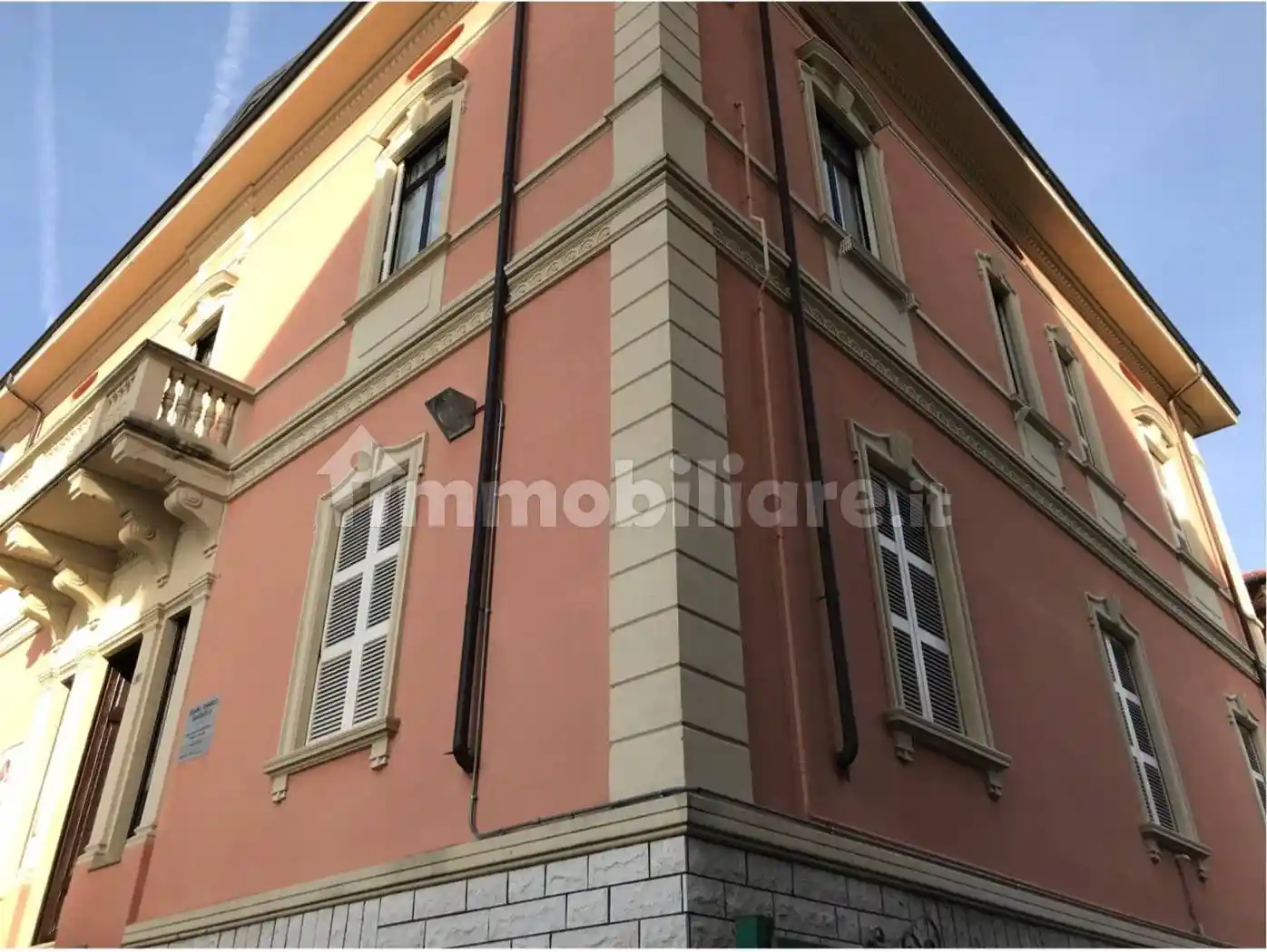 Appartamento in vendita a Porlezza