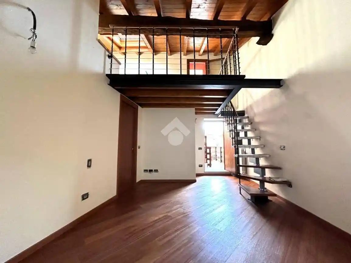 Appartamento in vendita a Curno