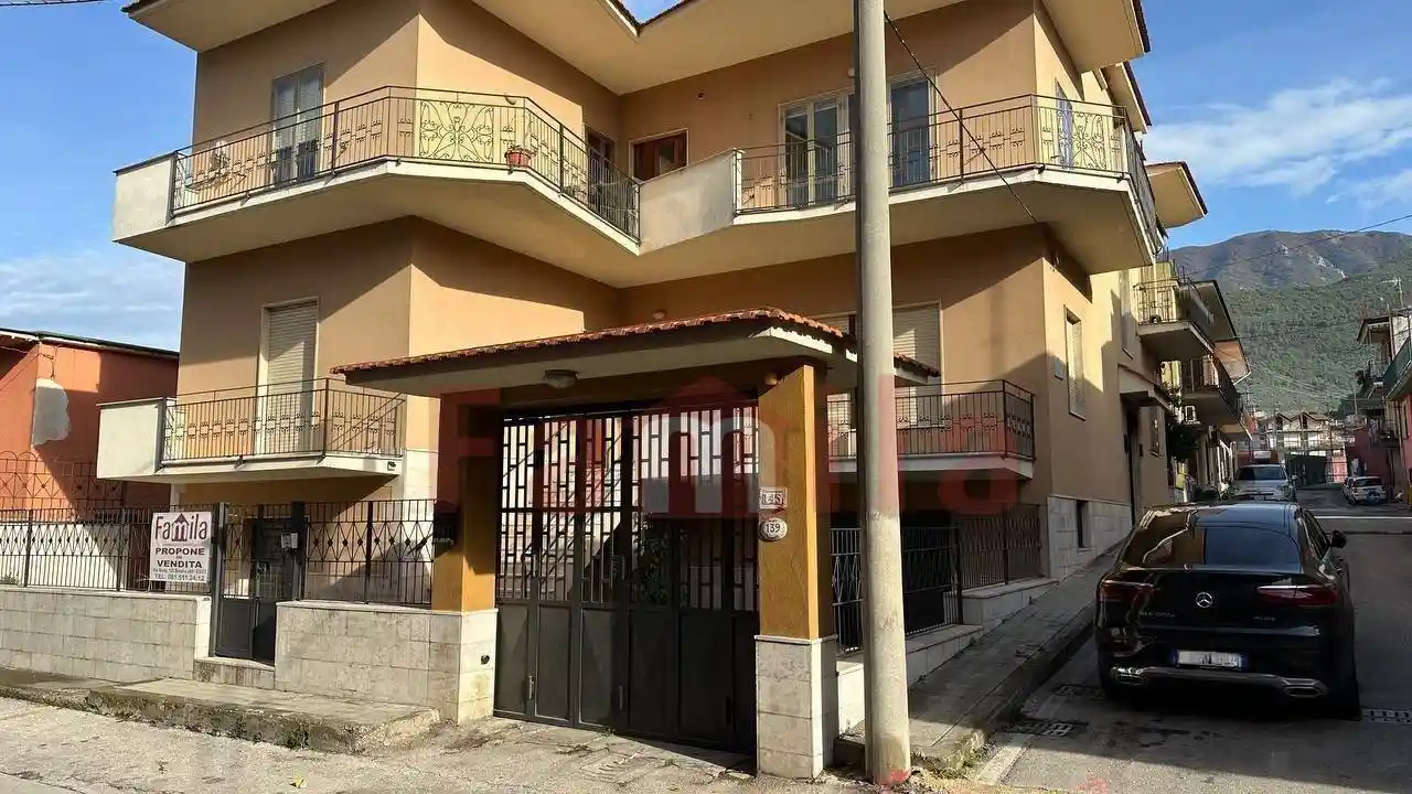 Appartamento via Giuseppe Garibaldi, Mugnano del Cardinale - foto 2