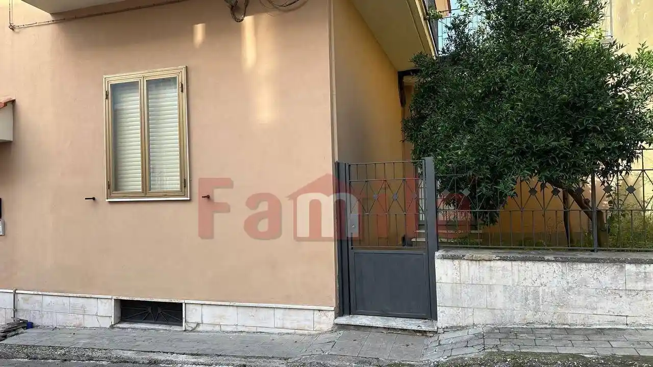 Appartamento via Giuseppe Garibaldi, Mugnano del Cardinale - foto 5