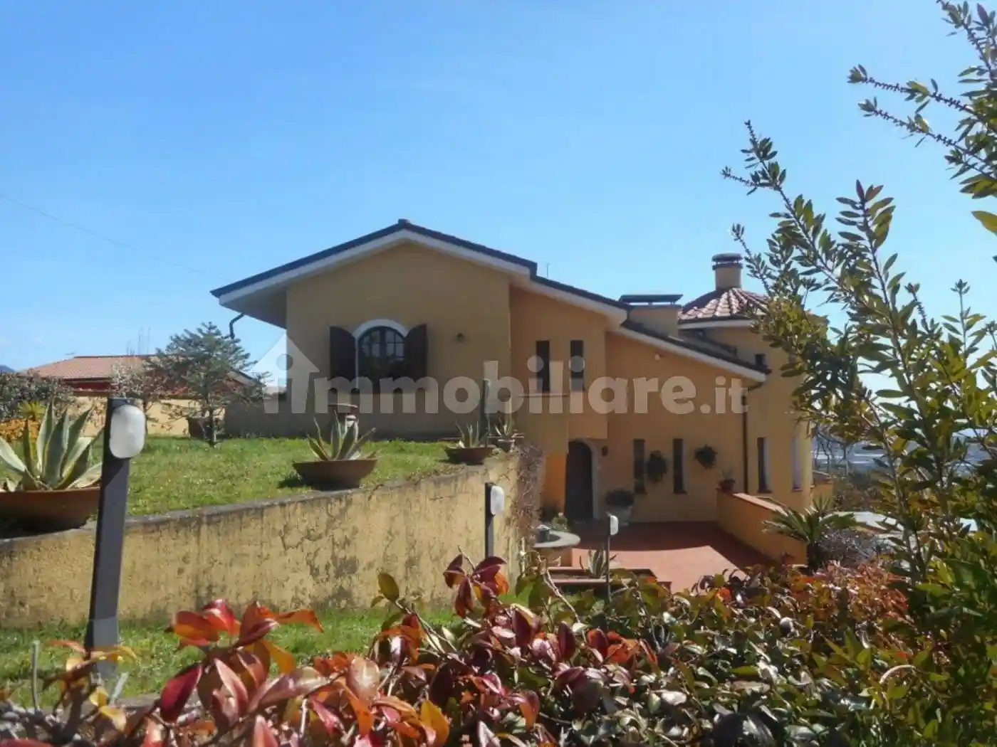 Villa in vendita a Massa