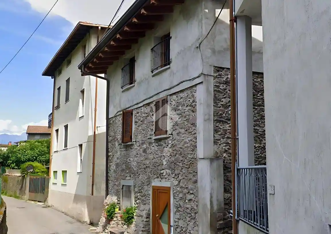 Casa indipendente in vendita a Darfo Boario Terme