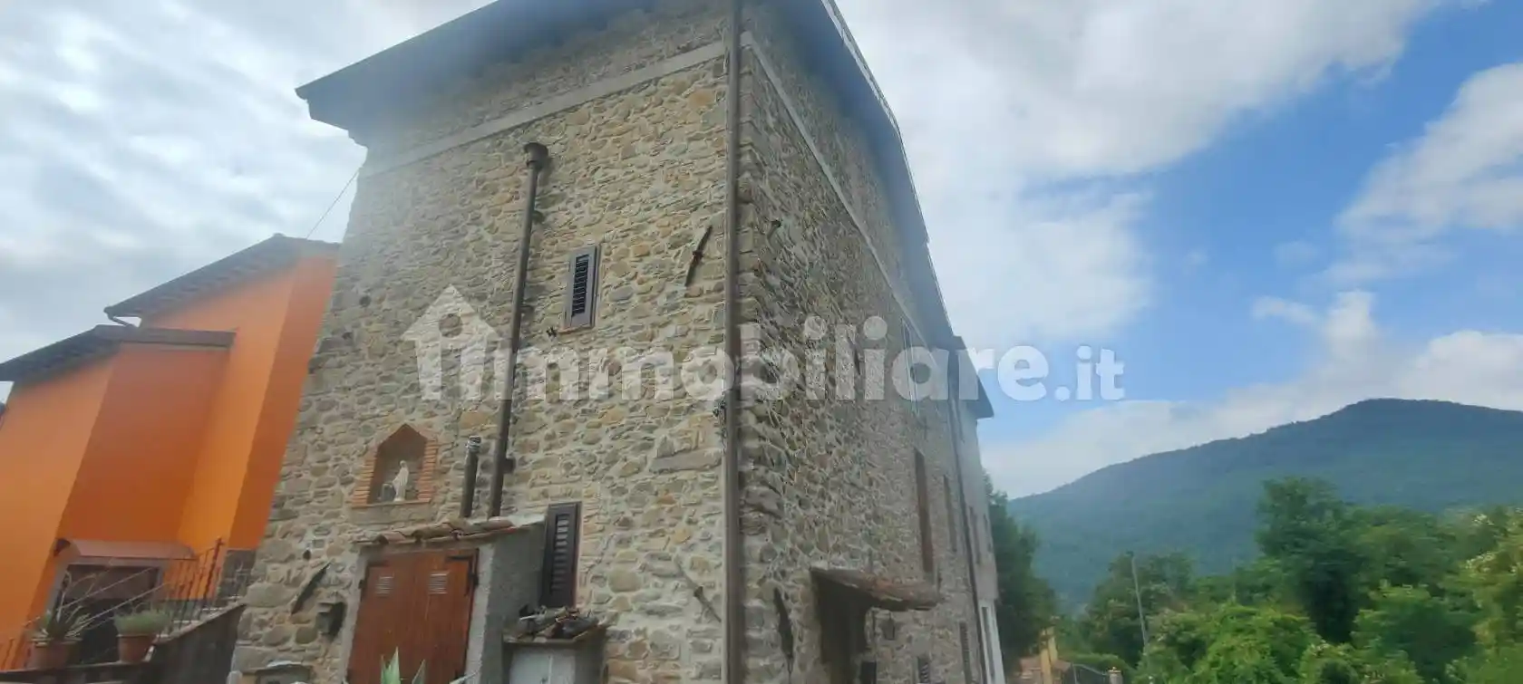 Appartamento in vendita a Bagni di Lucca