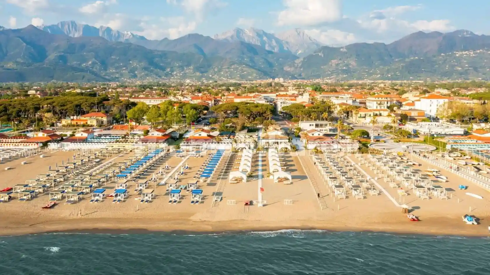 Villa in vendita a Forte dei Marmi