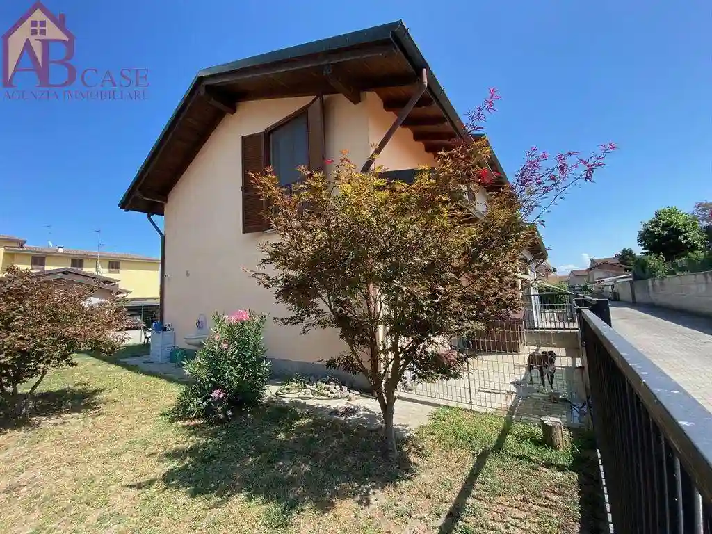 Villetta a schiera - foto 2