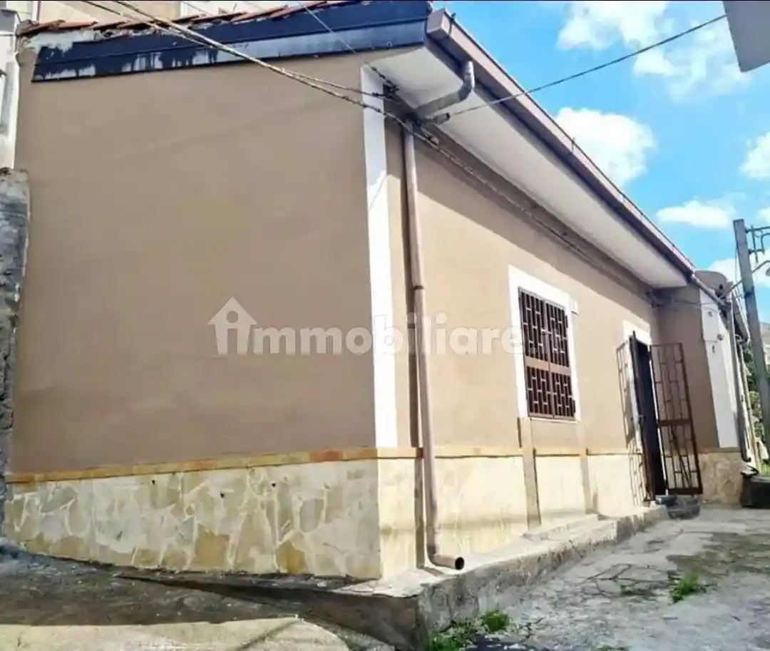 Appartamento in vendita a Motta Sant'Anastasia