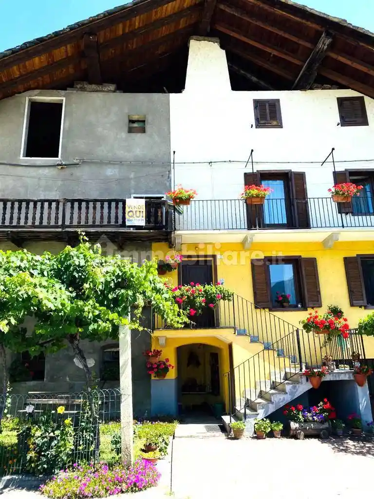 Rustico - Casale in vendita a Saint-Pierre