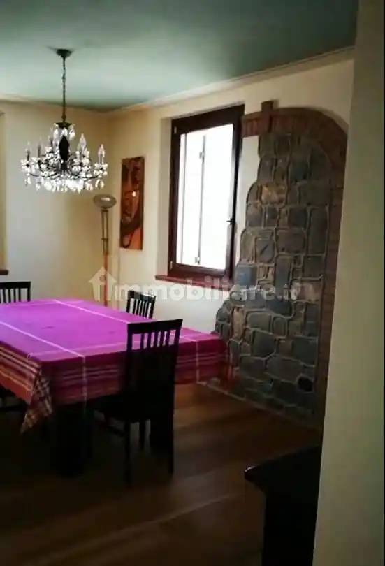 Villa unifamiliare, ottimo stato, 350 m², Canossa - foto 4