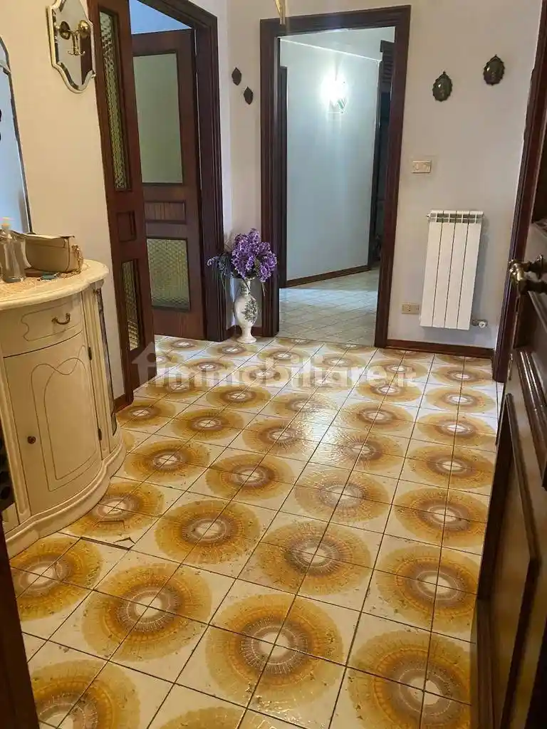 Quadrilocale via Cesare Uva 15, A. Annarumma, A. Gasperi, F. Tedesco, Avellino - foto 4