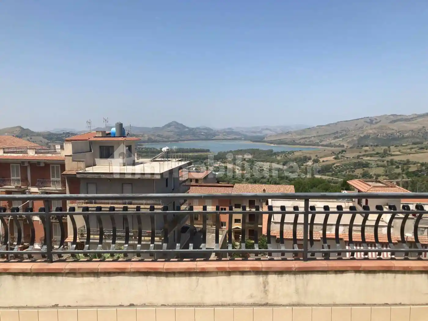 Appartamento in vendita a Regalbuto