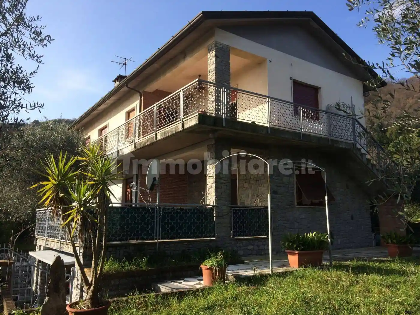 Villa in vendita a Ameglia
